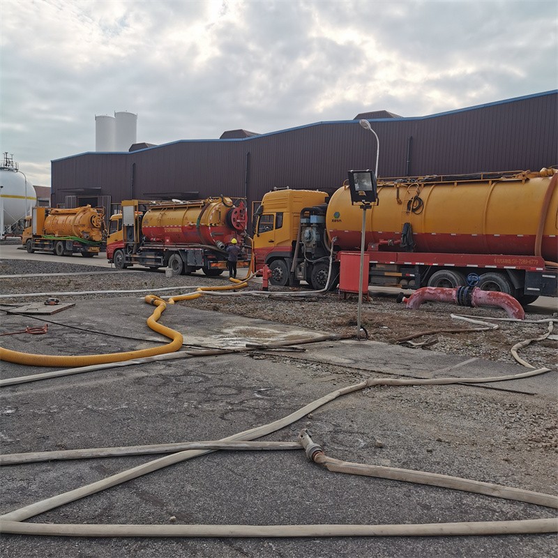 玛曲污水池清理