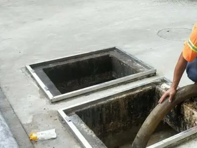 玛曲化粪池清理