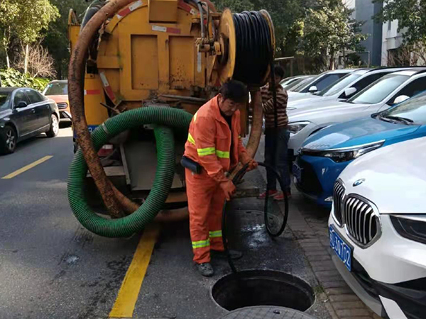 玛曲排污管道清淤